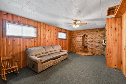 Salle familiale - 52 Place Jasper, Candiac, QC - Indoor