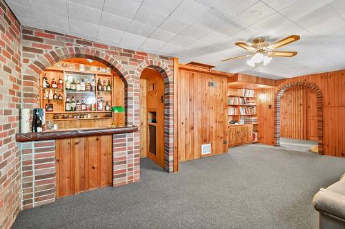 Salle familiale - 52 Place Jasper, Candiac, QC - Indoor