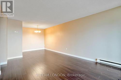 407 - 155 Kent Street, London East (East F), ON - Indoor Photo Showing Other Room