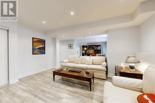 65 Ashdale Road, Brampton, ON - Indoor Photo Showing Living Room