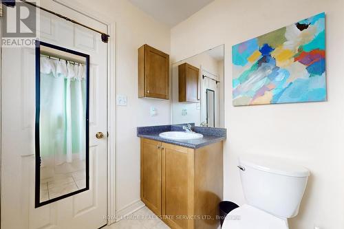 65 Ashdale Road, Brampton, ON - Indoor Photo Showing Bathroom