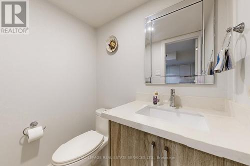65 Ashdale Road, Brampton, ON - Indoor Photo Showing Bathroom