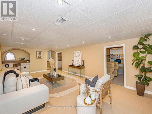 437 Highside Drive, Milton, ON - Indoor