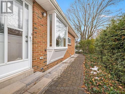 437 Highside Drive, Milton, ON - Outdoor