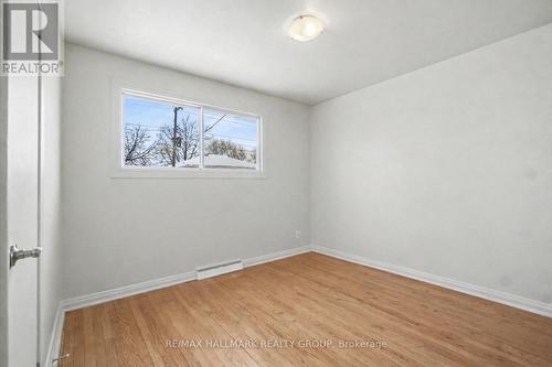 981 Larkin Street, Ottawa, ON - Indoor Photo Showing Other Room