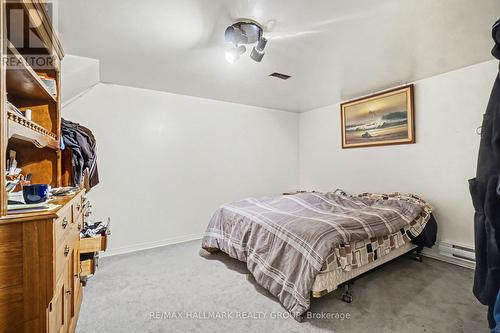 981 Larkin Street, Ottawa, ON - Indoor Photo Showing Bedroom
