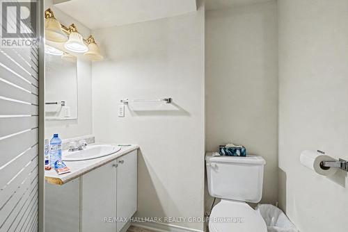 981 Larkin Street, Ottawa, ON - Indoor Photo Showing Bathroom