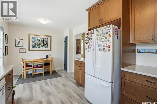 714 Wilkinson Way, Saskatoon, SK - Indoor Photo Showing Kitchen