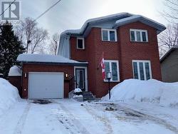 98 SABLE CRESCENT  North Bay (Birchaven), ON P1A 3X7