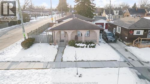 1091 EASTLAWN AVENUE  Windsor, ON N8S 3H8