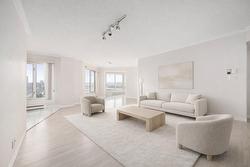 1104-815 Rue Muir  Montréal (Saint-Laurent), QC H4L 5H9