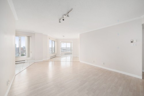 Salon - 1104-815 Rue Muir, Montréal (Saint-Laurent), QC - Indoor Photo Showing Other Room