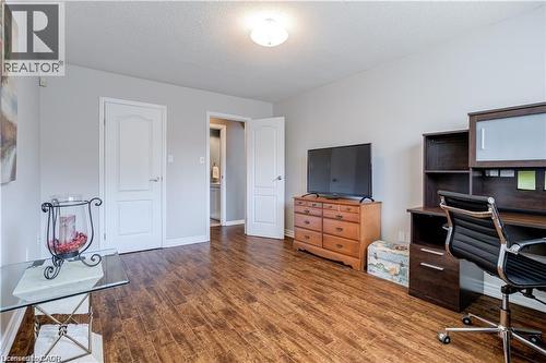 18 Charing Drive, Hamilton, ON - Indoor Photo Showing Office