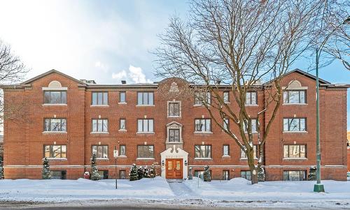 101-1270 Ch. Regent  Mont-Royal, QC H3P 2K5