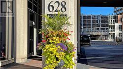 927 - 628 FLEET STREET  Toronto, ON M5V 1A8