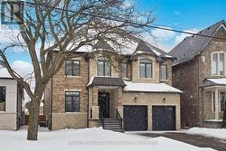 1771 WOODVIEW AVENUE  Pickering, ON L1V 1L3