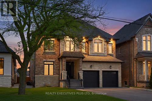 1771 WOODVIEW AVENUE  Pickering, ON L1V 1L3