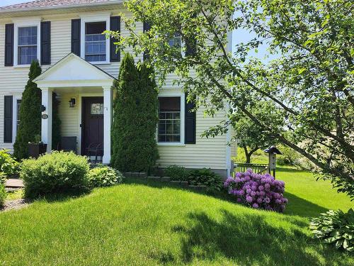 39 Stirling Avenue, Wolfville, NS 