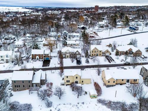 39 Stirling Avenue, Wolfville, NS 