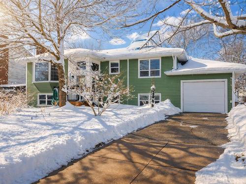 39 Inverness Avenue  Halifax, NS B3P 1X6