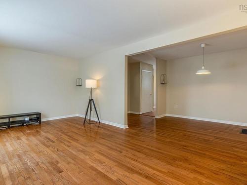 77 Forestside Crescent, Halifax, NS 