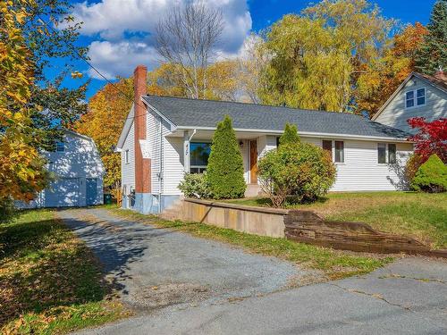 417 Wilson Street  Windsor, NS B0N 2T0