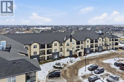 319 211 Ledingham STREET  Saskatoon, SK S7V 0C5