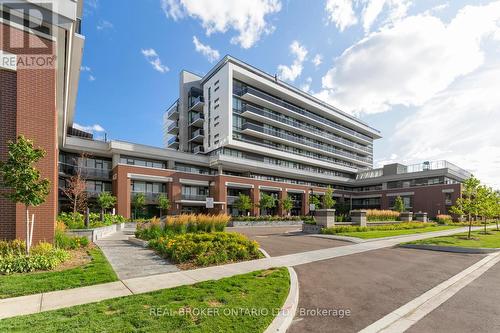 805 - 4800 HIGHWAY 7  Vaughan, ON L4L 1H8