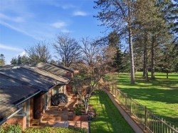 102-2345 Cedar Hill Cross Rd  Oak Bay, BC V8P 5M8