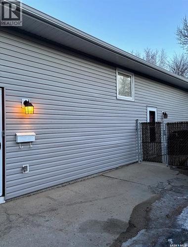 19 Hunt Crescent, Regina, SK - Outdoor