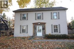 1076 KING Road  Burlington, ON L7T 3L7