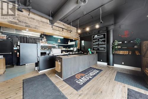 6 - 399 Elizabeth Street, Burlington, ON 