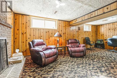26 Quaker Crescent, Hamilton, ON - Indoor With Fireplace