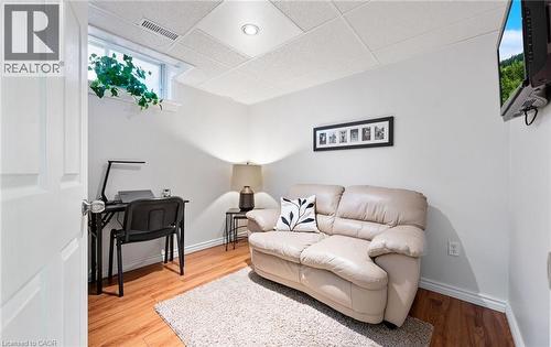 39 Colonial Crescent, Grimsby, ON - Indoor