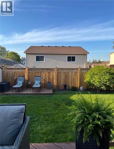 39 Colonial Crescent, Grimsby, ON - Outdoor With Deck Patio Veranda