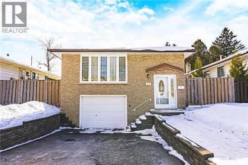 26 QUAKER Crescent  Hamilton, ON L8W 1H5