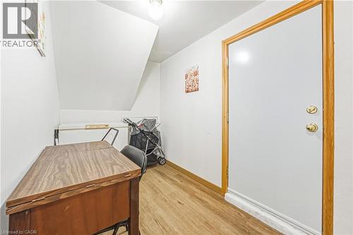 26 Quaker Crescent, Hamilton, ON - Indoor Photo Showing Other Room