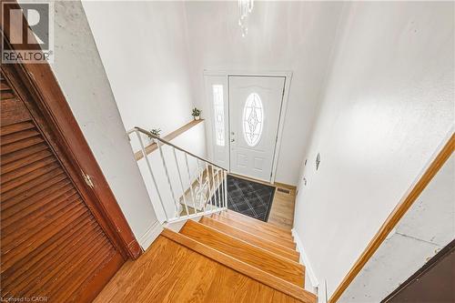 26 Quaker Crescent, Hamilton, ON - Indoor Photo Showing Other Room