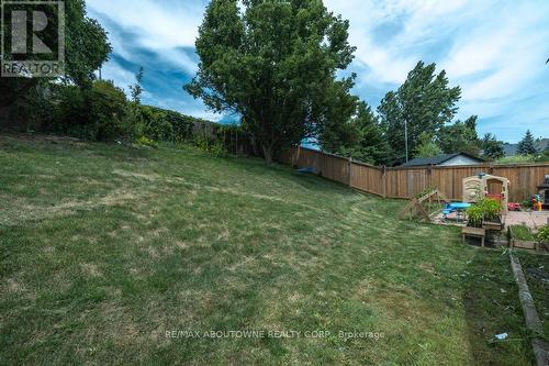 14 Sable Drive, Hamilton, ON - Outdoor