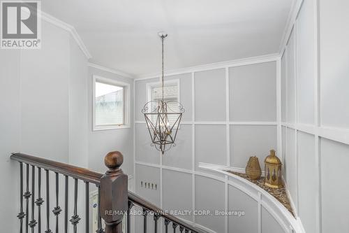 14 Sable Drive, Hamilton, ON - Indoor Photo Showing Other Room