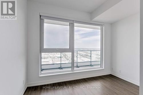 3502 - 898 Portage Parkway, Vaughan, ON - Indoor Photo Showing Other Room