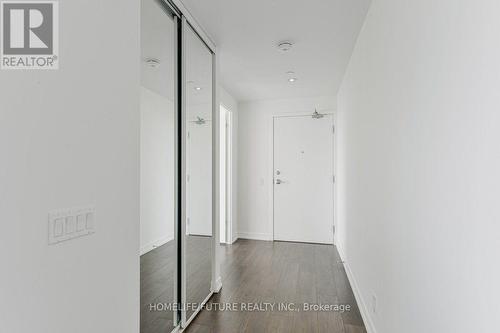 3502 - 898 Portage Parkway, Vaughan, ON - Indoor Photo Showing Other Room