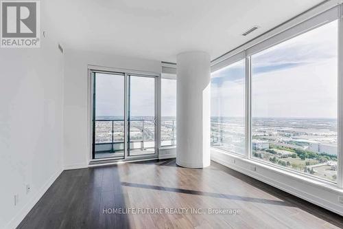 3502 - 898 Portage Parkway, Vaughan, ON - Indoor Photo Showing Other Room