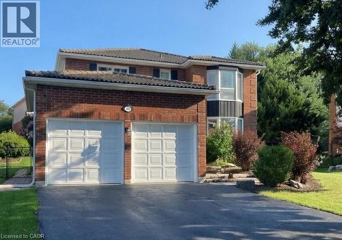 456 Oakfield Court, Waterloo, ON - Outdoor
