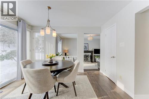 456 Oakfield Court, Waterloo, ON - Indoor Photo Showing Dining Room