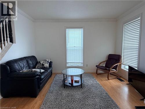 684 Jacob Lane, Waterloo, ON - Indoor Photo Showing Living Room