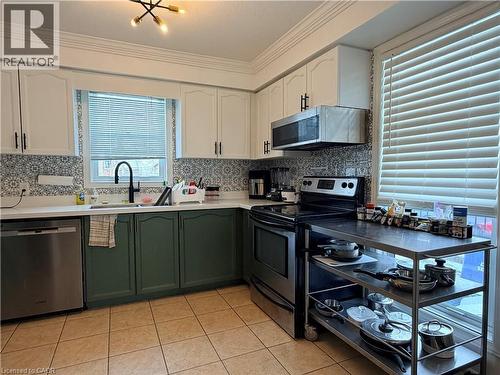 684 Jacob Lane, Waterloo, ON - Indoor Photo Showing Kitchen With Stainless Steel Kitchen With Double Sink