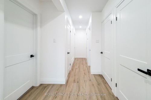 53 Winchester Boulevard, Hamilton, ON - Indoor Photo Showing Other Room