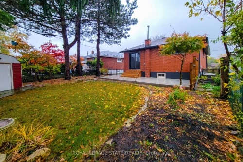 53 Winchester Boulevard, Hamilton, ON - Outdoor