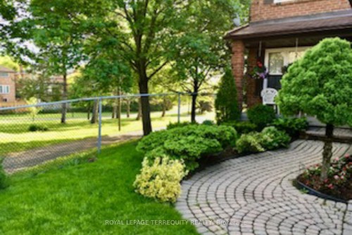 3591 Kelso Crescent, Mississauga, ON - Outdoor With Deck Patio Veranda
